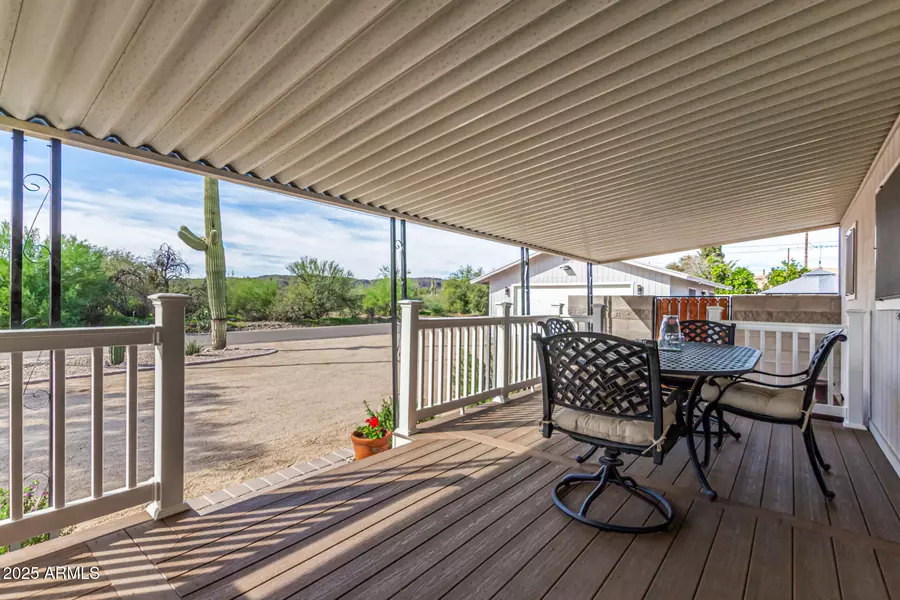 26 E DIANE Drive, Queen Valley, AZ 85118