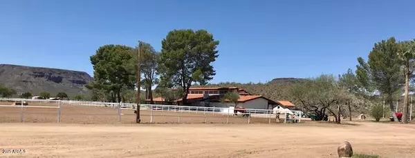 New River, AZ 85087,5950 W TABLE MESA Road