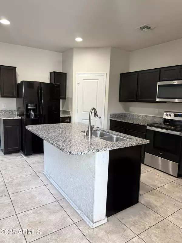 3311 S 77TH Lane, Phoenix, AZ 85043