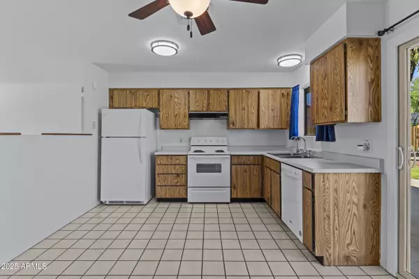 Chandler, AZ 85226,3522 W DETROIT Street