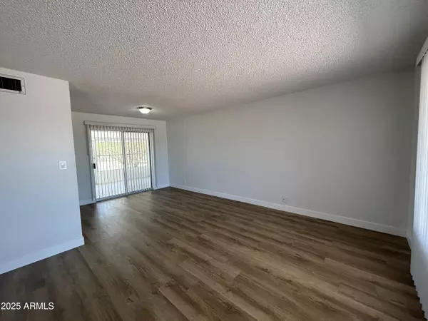 Mesa, AZ 85205,5913 E DECATUR Street