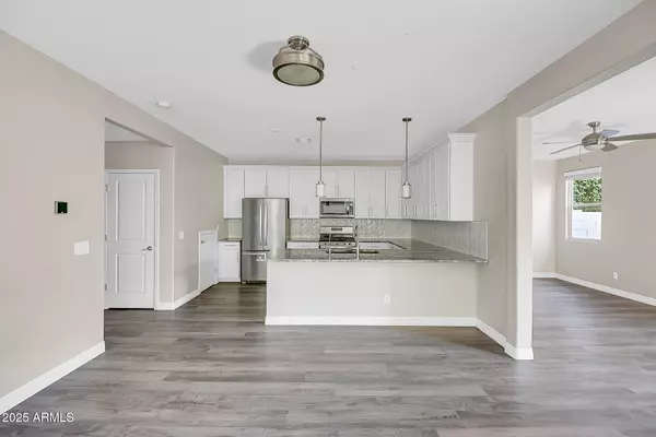 Cave Creek, AZ 85331,32716 N 50TH Street