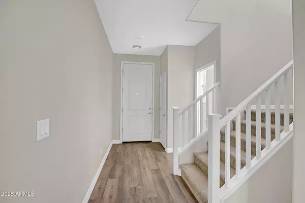 Cave Creek, AZ 85331,32716 N 50TH Street