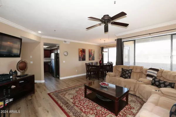 Scottsdale, AZ 85254,4925 E DESERT COVE Avenue #363