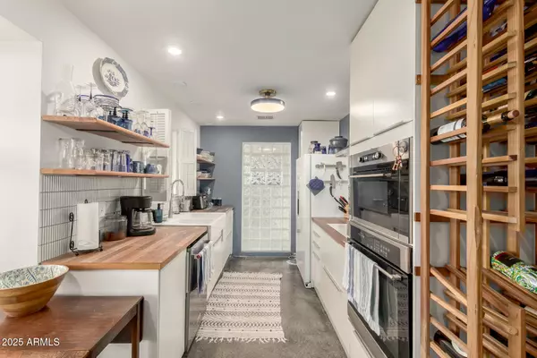 Phoenix, AZ 85013,344 W MARYLAND Avenue