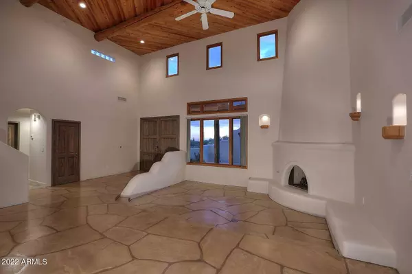 Scottsdale, AZ 85266,28685 N 73RD Street