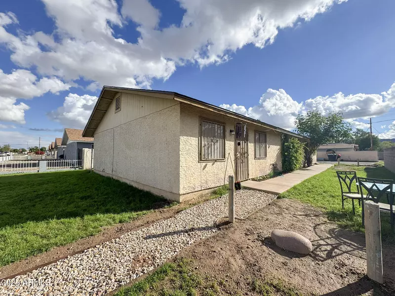 2931 E ATLANTA Avenue #2, Phoenix, AZ 85040