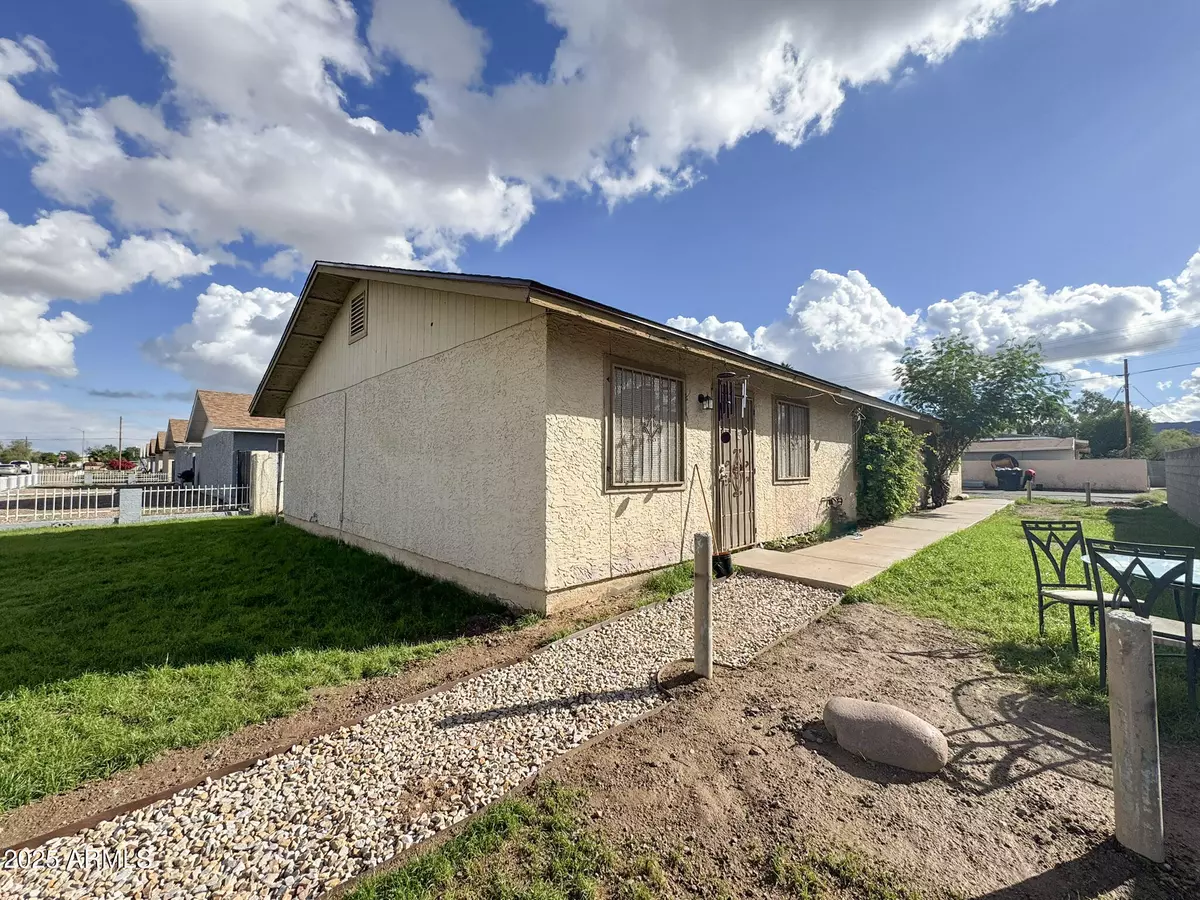 Phoenix, AZ 85040,2931 E ATLANTA Avenue #2