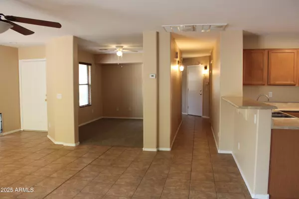 San Tan Valley, AZ 85144,33082 N CAT HILLS Avenue