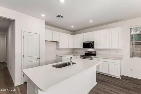 Queen Creek, AZ 85142,21135 E Arrowhead Trail