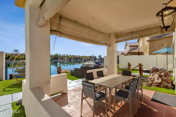 9019 W ACOMA Drive, Peoria, AZ 85381