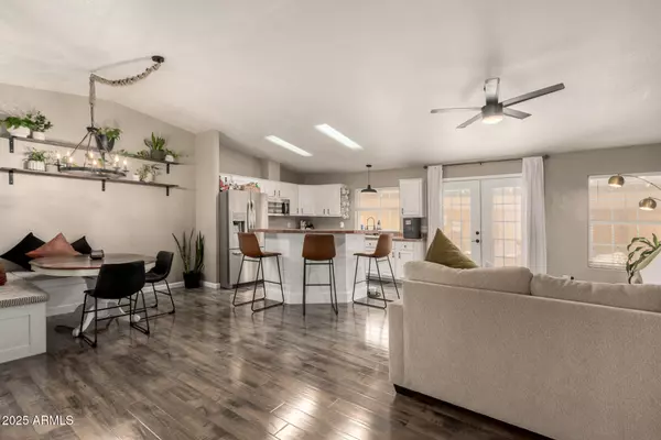 Mesa, AZ 85208,9460 E ESCONDIDO Avenue