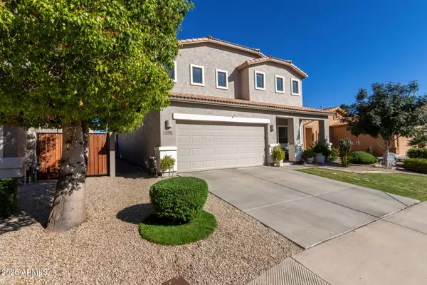 San Tan Valley, AZ 85143,366 E MULE TRAIN Trail