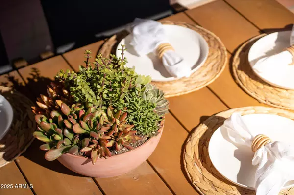 Scottsdale, AZ 85251,8701 E COLUMBUS Avenue