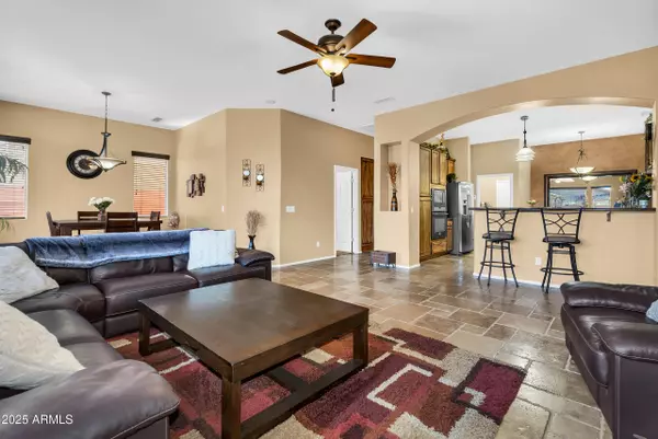 Phoenix, AZ 85054,4821 E KIRKLAND Road