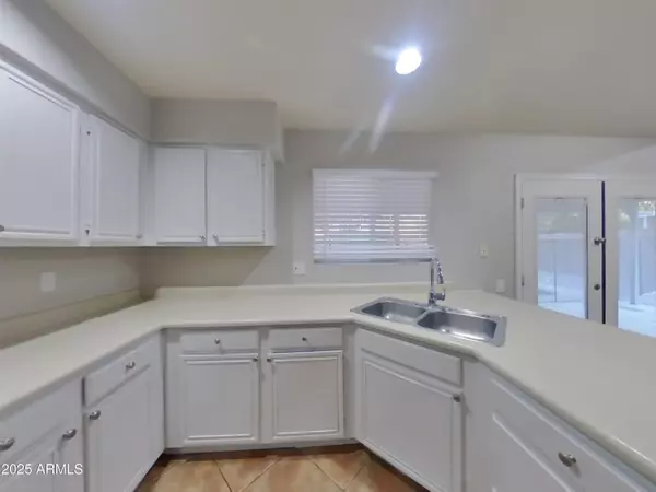 Mesa, AZ 85215,6642 E NORTHRIDGE Street