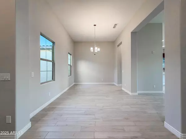 Queen Creek, AZ 85142,20464 E CALLE DE FLORES --