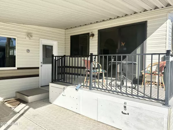 Apache Junction, AZ 85119,904 S MINESHAFT Drive