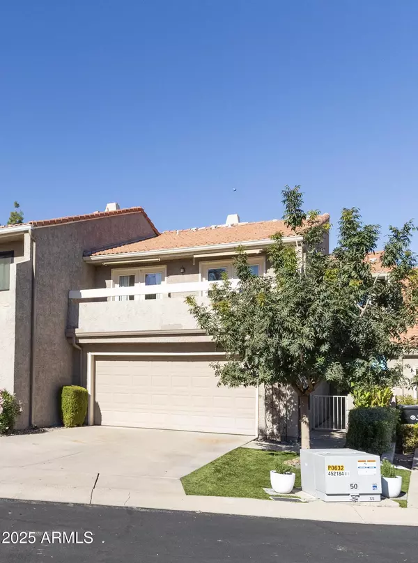 Tempe, AZ 85283,5442 S HURRICANE Court