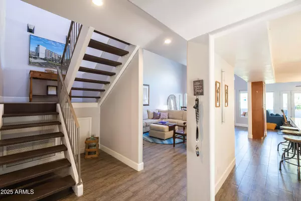 Tempe, AZ 85283,5442 S HURRICANE Court