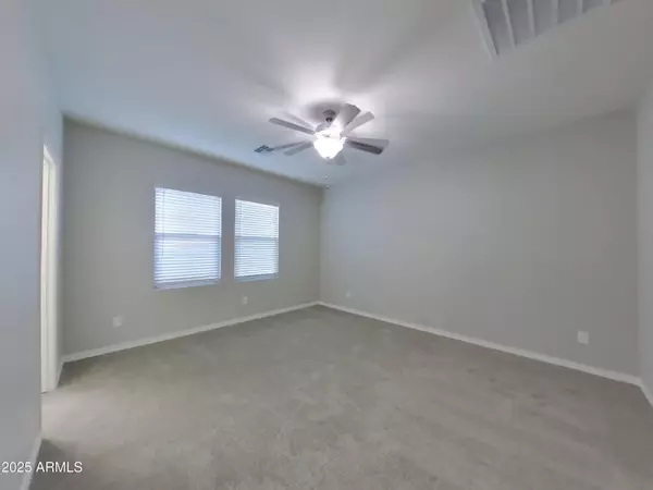 San Tan Valley, AZ 85144,4578 W SADDLEBUSH Way