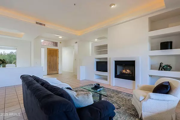 Scottsdale, AZ 85266,32698 N 68TH Place