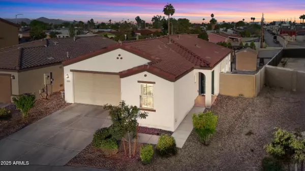 5911 S 23 Drive, Phoenix, AZ 85041