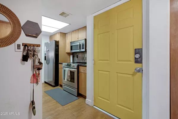 Mesa, AZ 85201,540 N MAY Street #1131