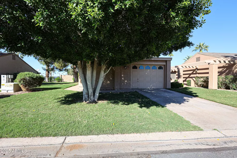 29 Leisure World --, Mesa, AZ 85206