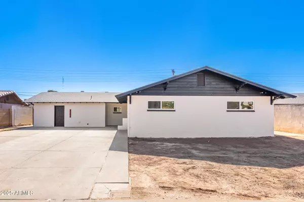 Phoenix, AZ 85033,6201 W INDIANOLA Avenue