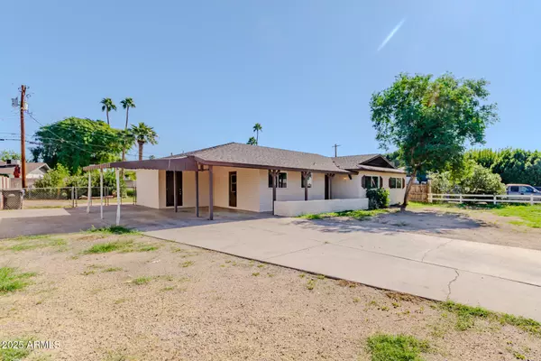 Mesa, AZ 85203,135 N STAPLEY Drive