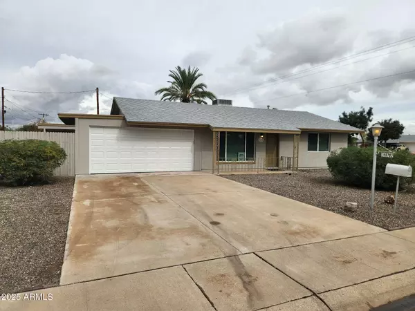 Sun City, AZ 85351,10702 W CHERRY HILLS Drive
