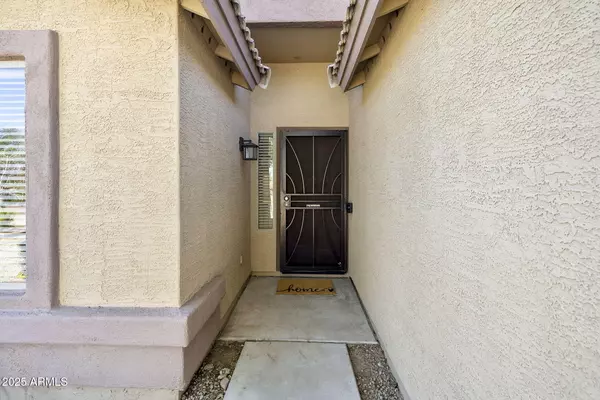 Phoenix, AZ 85041,2121 W SAINT CHARLES Avenue