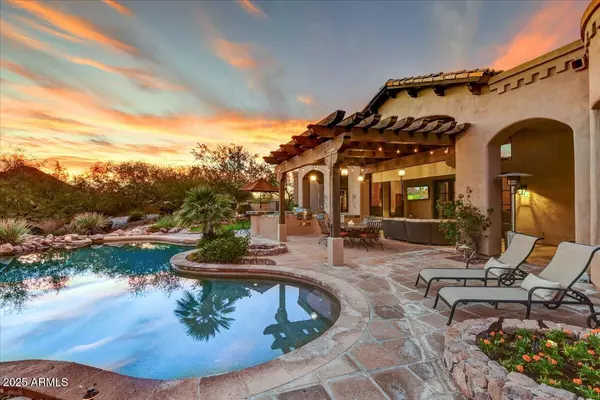 6231 E FLAT IRON Loop, Gold Canyon, AZ 85118