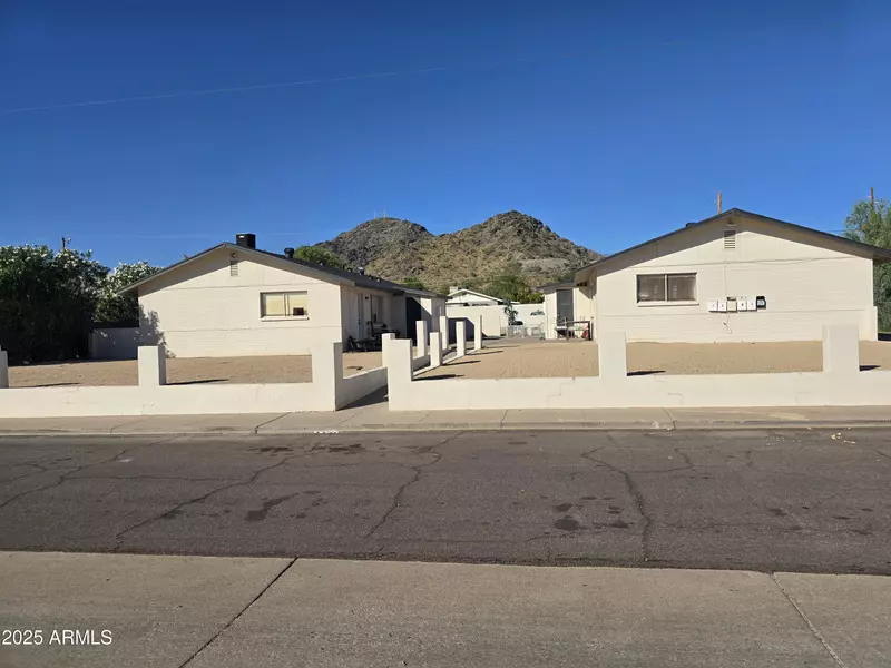 338 E VOGEL Avenue, Phoenix, AZ 85020