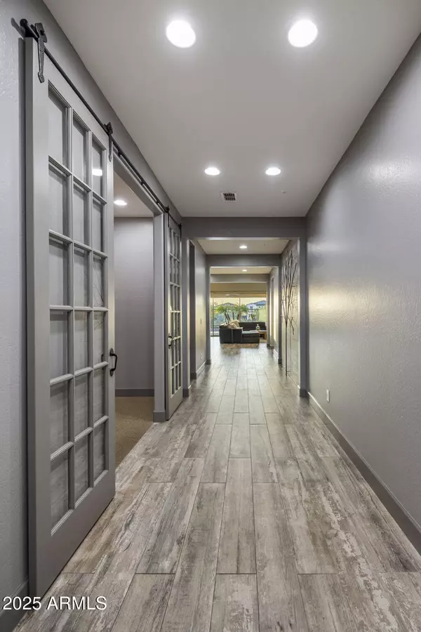 Peoria, AZ 85383,31102 N 137TH Lane