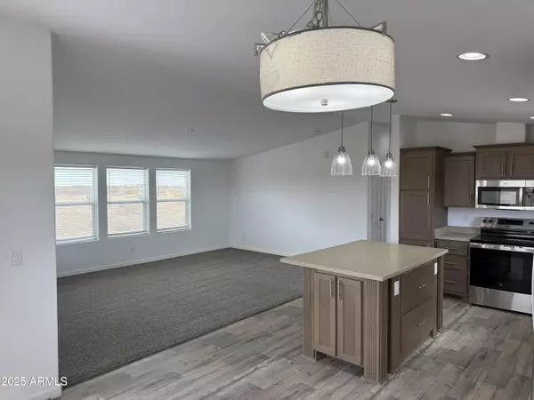 Maricopa, AZ 85139,7087 N La Burma Road