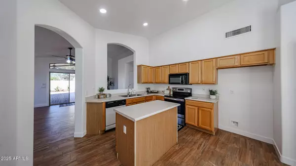 Peoria, AZ 85382,6974 W JUNIPER Avenue