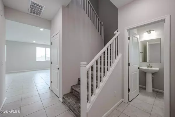 Apache Junction, AZ 85119,2623 E BOULDER Avenue