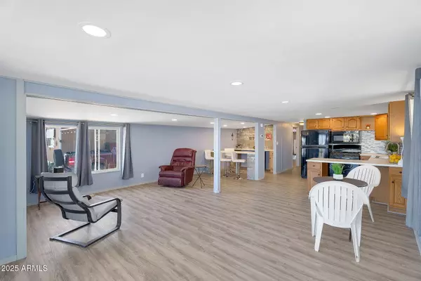 San Tan Valley, AZ 85140,747 E GERMANN Road #15