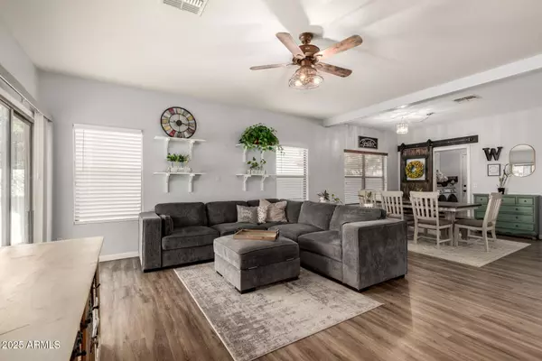 Gilbert, AZ 85295,2748 S SAILORS Way