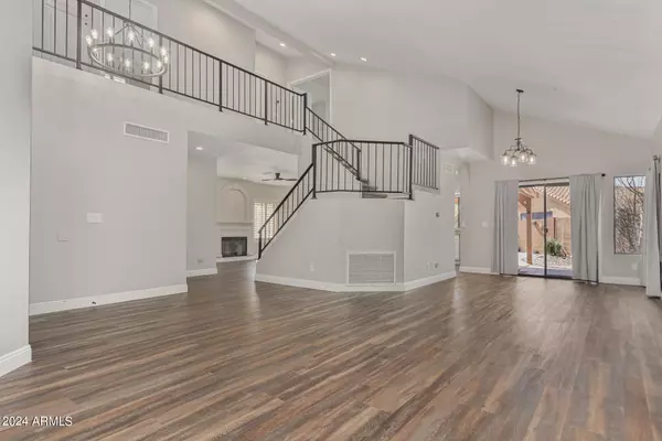 Scottsdale, AZ 85260,9573 E WINDROSE Drive