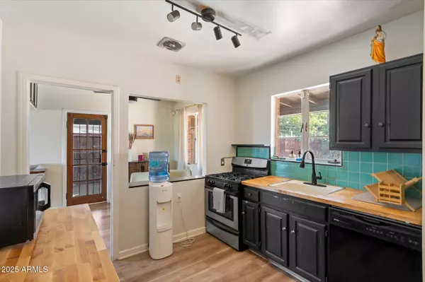 Phoenix, AZ 85014,1405 E OSBORN Road