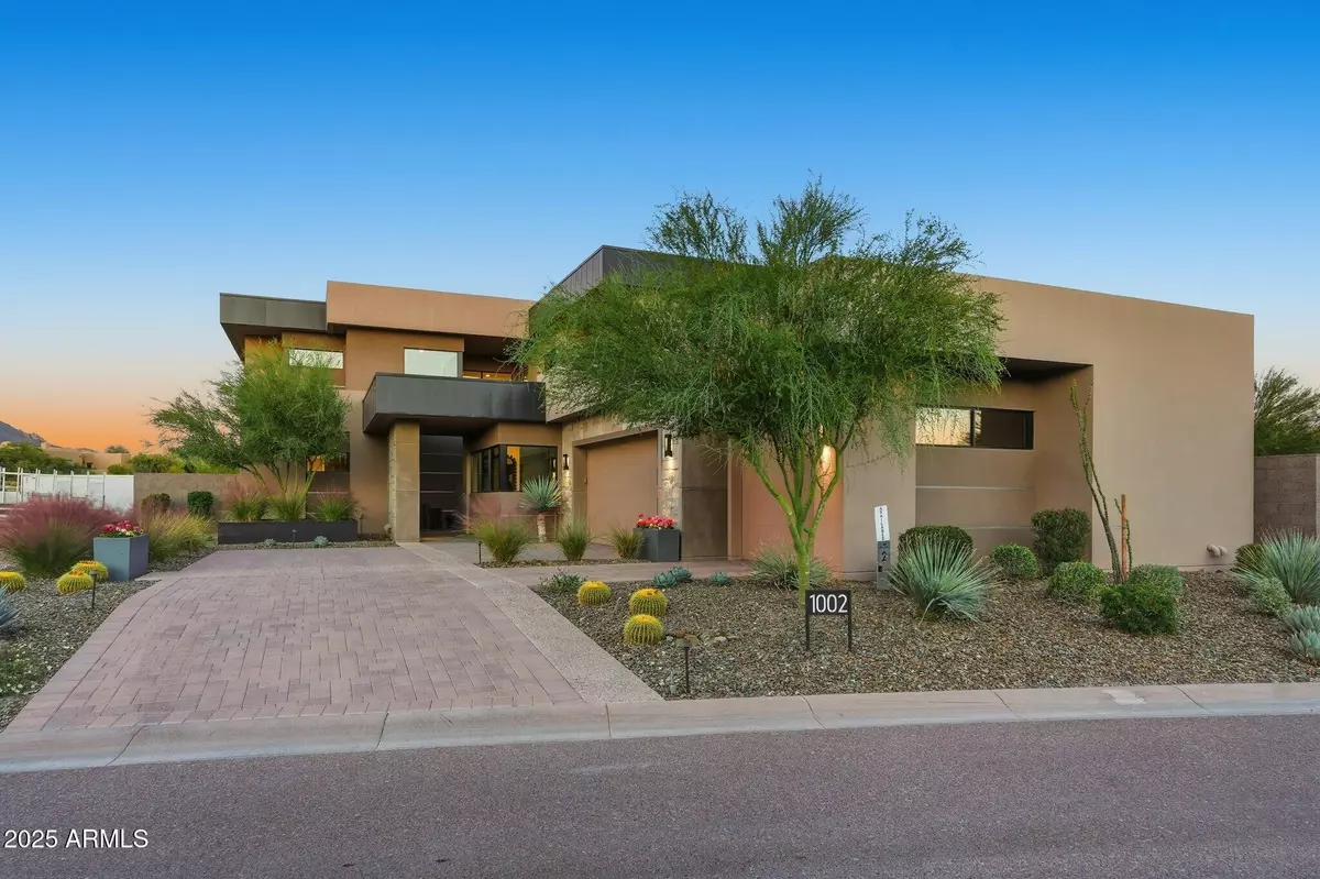 Scottsdale, AZ 85262,37200 N CAVE CREEK Road #1002