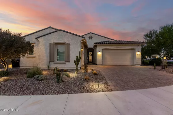 3046 E CREST Lane, Phoenix, AZ 85050