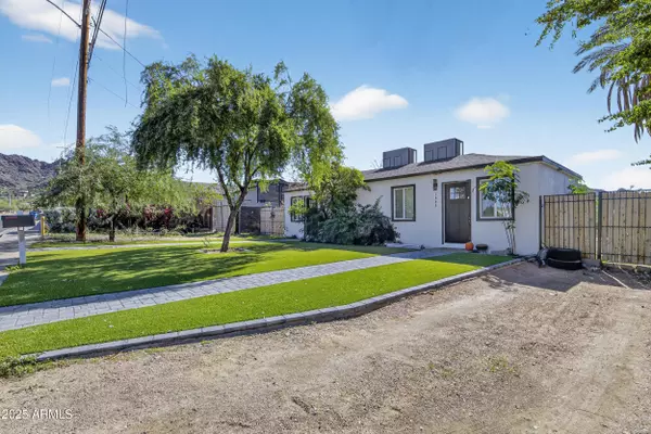 Phoenix, AZ 85020,1447 E MOUNTAIN VIEW Road