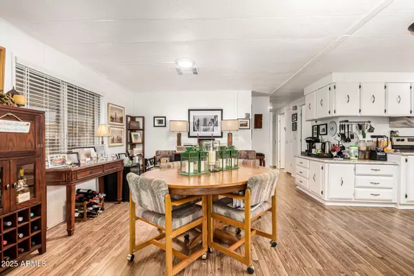 Mesa, AZ 85208,661 S Hawes Road #52