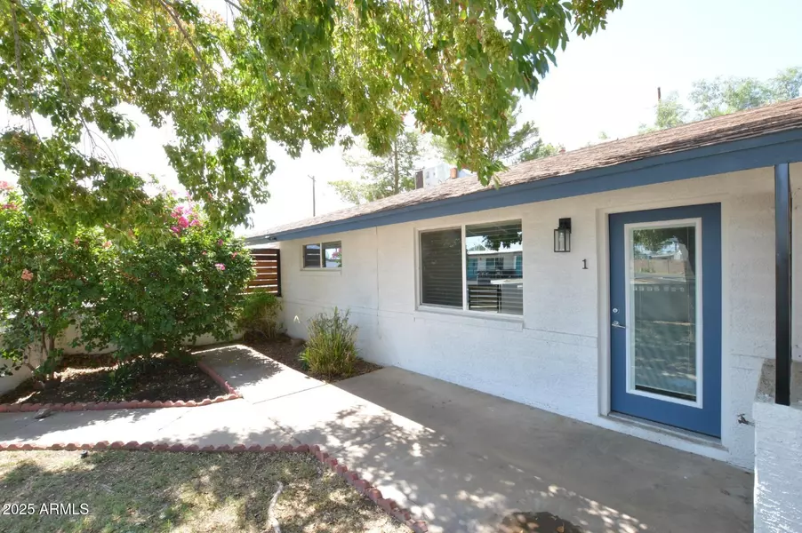 1202 E Kaler Drive #1, Phoenix, AZ 85020