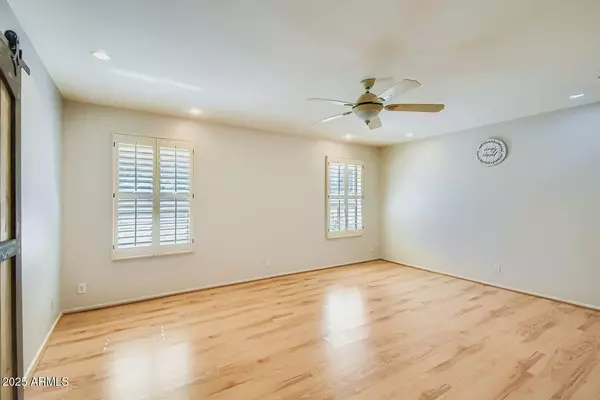 Phoenix, AZ 85021,201 W DIANA Avenue