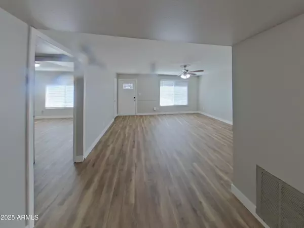 Phoenix, AZ 85017,6035 N 31ST Avenue